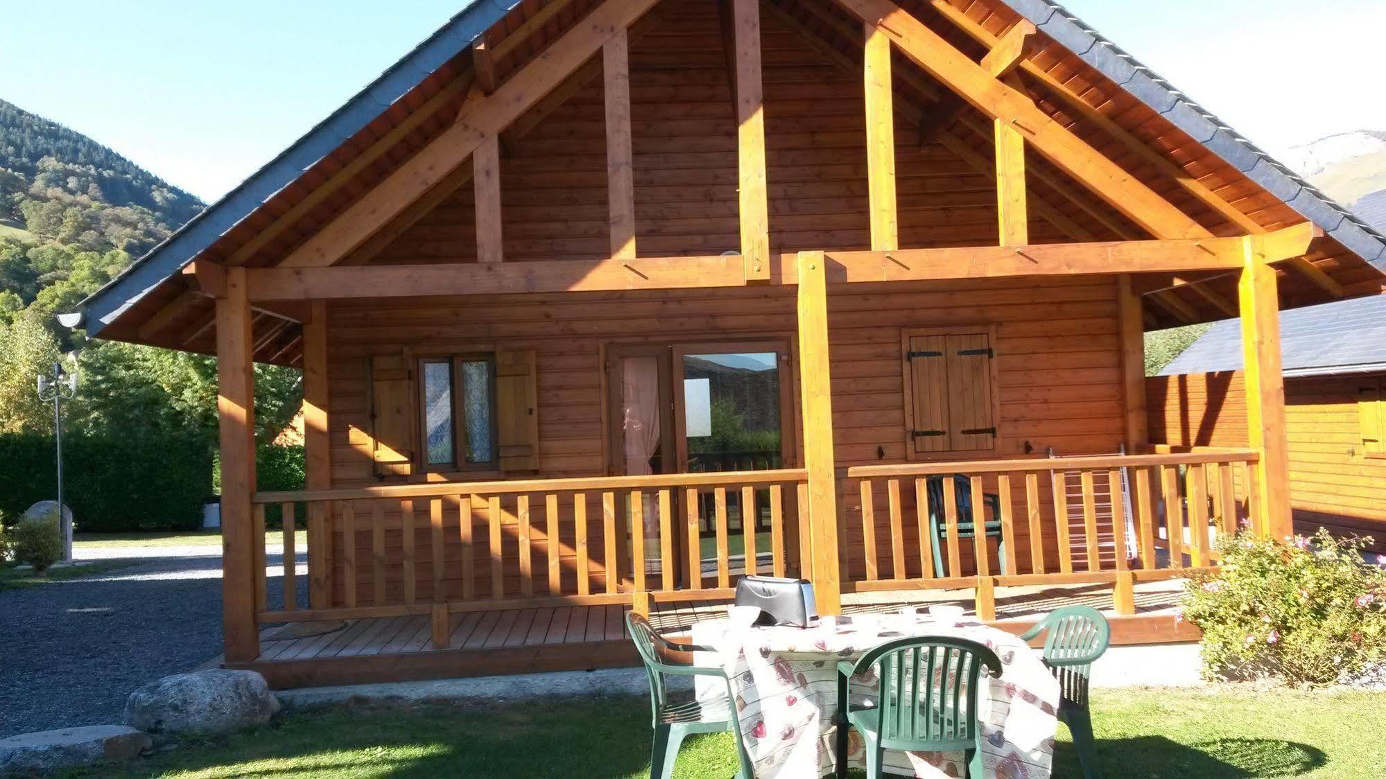Arcizans-Avant Chalets Du Lac מראה חיצוני תמונה